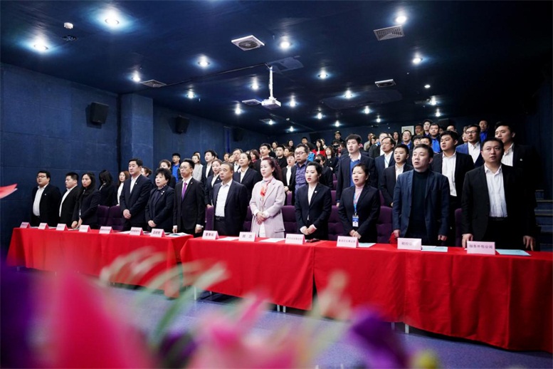 赢战未来，鼎新超越-2018财年总结表彰暨2019财年启动大会