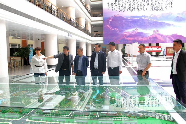 辽联信息与沈阳理工大学签署战略合作协议2.jpg 辽联信息与沈阳理工大学签署战略合作协议2.jpg